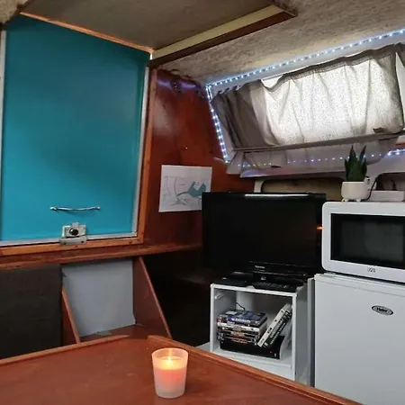 Hotel en barco Nuit Insolite Sur Un Voilier *