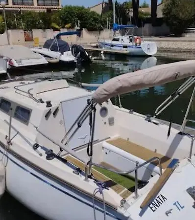 Nuit Insolite Sur Un Voilier Saint-Cyprien (Pyrenees-Orientales)